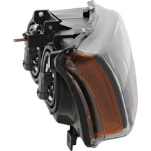 Load image into Gallery viewer, 2003-2007 Chevrolet Grille (88968933)