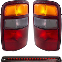 Load image into Gallery viewer, 2000-2003 GM Tail Lights - Left &amp; Right (15224279)