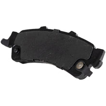 Load image into Gallery viewer, 2005-2006 Chevrolet Silverado 1500 &amp; GMC Sierra 1500 Brake Pads - Front &amp; Rear (18026447)