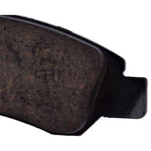 Load image into Gallery viewer, 2005-2006 Chevrolet Silverado 1500 &amp; GMC Sierra 1500 Brake Pads - Front &amp; Rear (18026447)