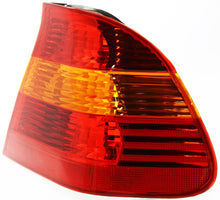 Load image into Gallery viewer, New Tail Light Direct Replacement For 3 - SERIES 02 - 05 TAIL LAMP RH, Outer, Lens and Housing, Amber Red Lens, Sedan BM2801109 63216946534 - US AUTO PARTS PLUS