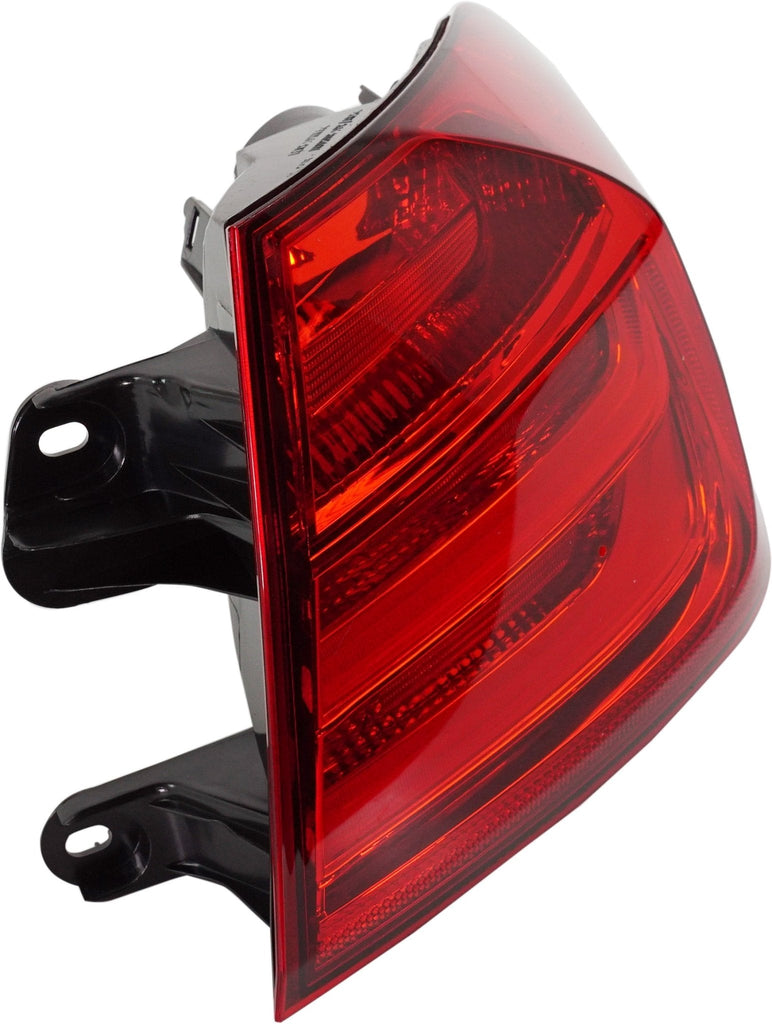 New Tail Light Direct Replacement For 3 - SERIES 12 - 15 TAIL LAMP RH, Outer, Lens and Housing, Sedan - CAPA BM2805104C 63217313040 - US AUTO PARTS PLUS