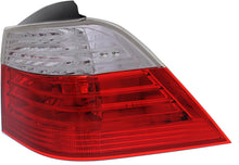 Load image into Gallery viewer, New Tail Light Direct Replacement For 5 - SERIES 08 - 10 TAIL LAMP RH, Outer, Assembly, Wagon BM2805102 63217177696 - US AUTO PARTS PLUS
