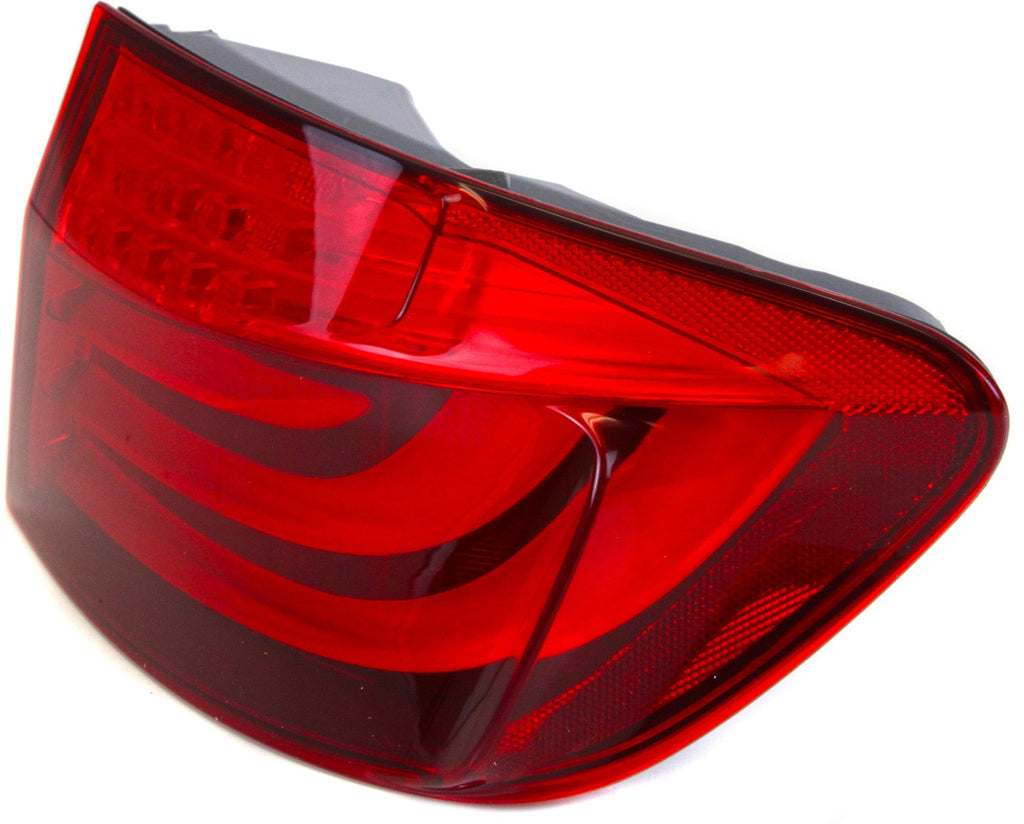 New Tail Light Direct Replacement For 5 - SERIES 11 - 13 TAIL LAMP RH, Outer, Assembly, LED, Sedan BM2805105 63217203232 - US AUTO PARTS PLUS