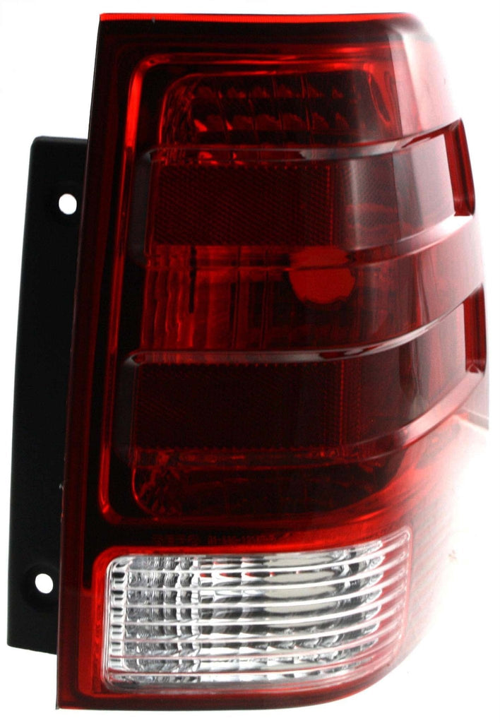 New Tail Light Direct Replacement For EXPEDITION 03 - 06 TAIL LAMP RH, Lens and Housing FO2801166 2L1Z13404AB - US AUTO PARTS PLUS