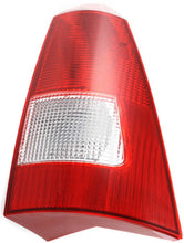 Load image into Gallery viewer, New Tail Light Direct Replacement For FOCUS 00 - 03 TAIL LAMP RH, Lens and Housing, Wagon FO2801179 1S4Z13404CA - US AUTO PARTS PLUS