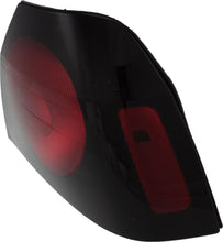Load image into Gallery viewer, New Tail Light Direct Replacement For IMPALA 04 - 05 TAIL LAMP RH, Outer, Assembly GM2801178 19169011 - US AUTO PARTS PLUS