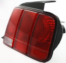 Load image into Gallery viewer, New Tail Light Direct Replacement For MUSTANG 05 - 09 TAIL LAMP RH, Lens and Housing FO2801191 6R3Z13404AB - US AUTO PARTS PLUS