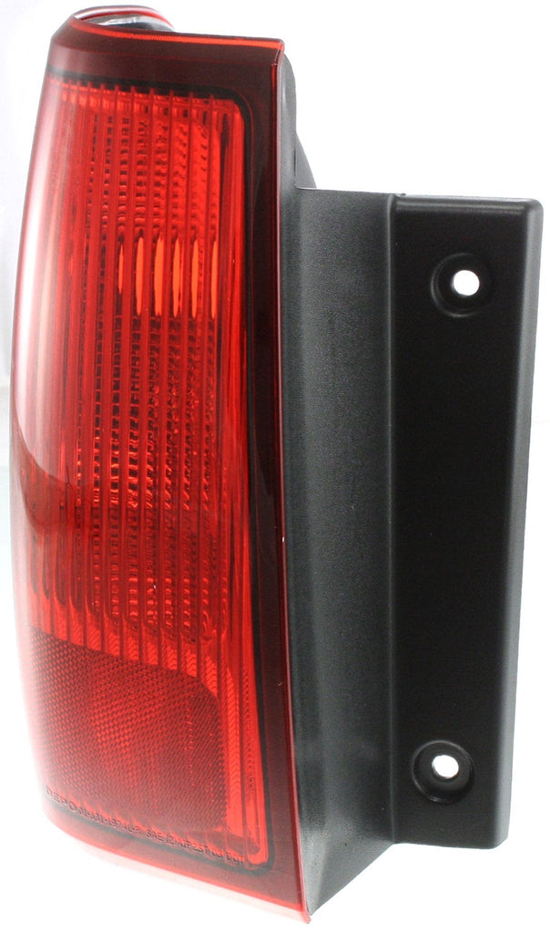 New Tail Light Direct Replacement For NAVIGATOR 03 - 06 TAIL LAMP LH, Outer, Lens and Housing FO2804102 3L7Z13405AA - US AUTO PARTS PLUS