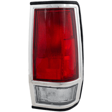 Load image into Gallery viewer, New Tail Light Direct Replacement For NISSAN PICKUP 85 - 86 TAIL LAMP RH, Lens and Housing, w/ Chrome Trim NI2809101 2655480W00 - US AUTO PARTS PLUS