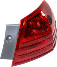 Load image into Gallery viewer, New Tail Light Direct Replacement For ROGUE 08 - 13/ROGUE SELECT 14 - 15 TAIL LAMP RH, Outer, Assembly - CAPA NI2801183C 26550JM00A - US AUTO PARTS PLUS