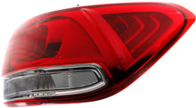 Load image into Gallery viewer, New Tail Light Direct Replacement For SORENTO 16 - 18 TAIL LAMP RH, Outer, Assembly, Halogen, L/LX/EX Models - CAPA KI2805119C 92402C6000 - US AUTO PARTS PLUS