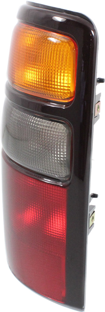 New Tail Light Direct Replacement For SUBURBAN 04 - 06 TAIL LAMP LH, Assembly, Amber/Clear/Red Lens GM2800170 15832091 - US AUTO PARTS PLUS