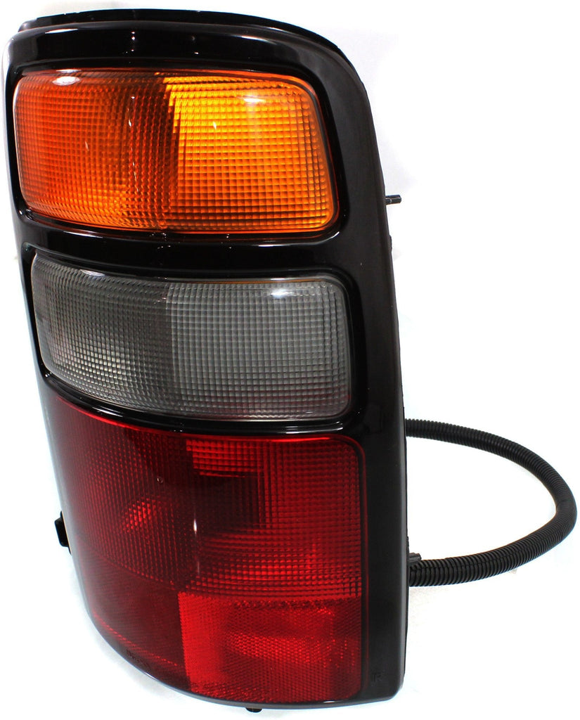New Tail Light Direct Replacement For SUBURBAN 04 - 06 TAIL LAMP RH, Assembly, Amber/Clear/Red Lens GM2801170 15832092 - US AUTO PARTS PLUS