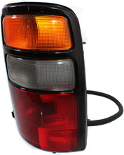 Load image into Gallery viewer, New Tail Light Direct Replacement For SUBURBAN 04 - 06 TAIL LAMP RH, Assembly, Amber/Clear/Red Lens GM2801170 15832092 - US AUTO PARTS PLUS