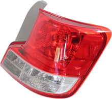Load image into Gallery viewer, New Tail Light Direct Replacement For TC 12 - 13 TAIL LAMP RH, Lens and Housing, w/ Socket Hole SC2819110 8155121320 - US AUTO PARTS PLUS