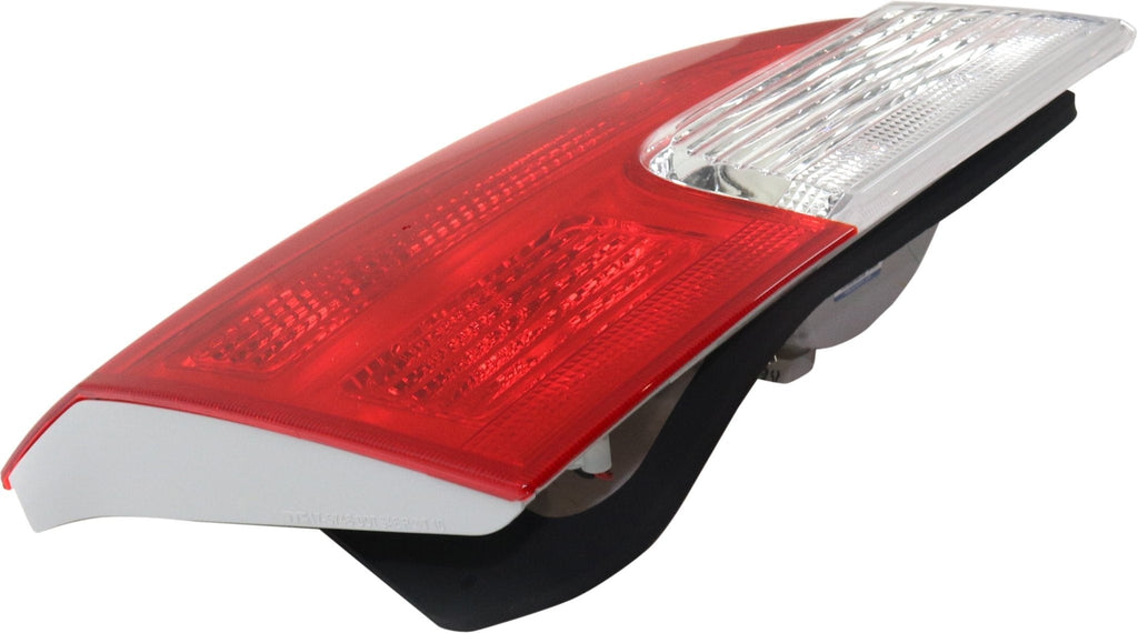 New Tail Light Direct Replacement For TERRAIN 10 - 17 TAIL LAMP LH, Inner, Assembly, SL/SLE/SLT Models GM2802105 20845443 - US AUTO PARTS PLUS