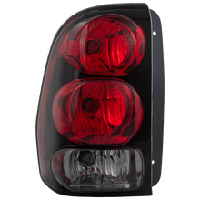 Load image into Gallery viewer, New Tail Light Direct Replacement For TRAILBLAZER 02 - 09 TAIL LAMP LH, Assembly GM2800150 15131578 - US AUTO PARTS PLUS