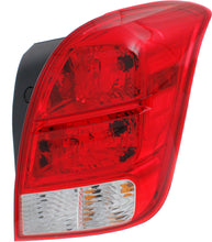 Load image into Gallery viewer, New Tail Light Direct Replacement For TRAX 13 - 22 TAIL LAMP RH, Assembly, Halogen, (Exc. LT/Premier Models) - CAPA GM2801272C 42599455 - US AUTO PARTS PLUS